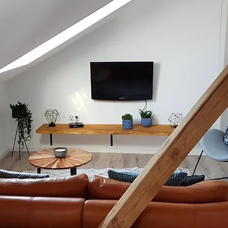So Kuschelig Und Stylisch! Traumwohnung Panorama In Bei Limburg Lahn Elz