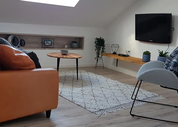 So Kuschelig Und Stylisch! Traumwohnung Panorama In Bei Limburg Lahn Apartamento
