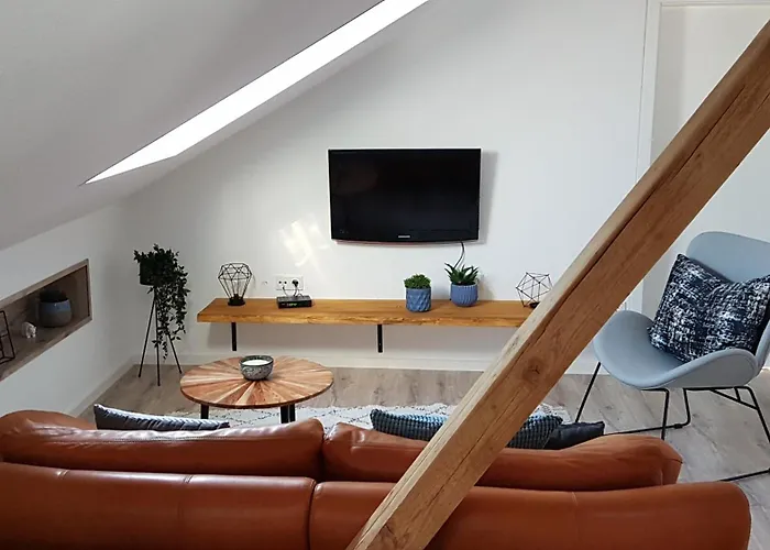 So Kuschelig Und Stylisch! Traumwohnung Panorama In Bei Limburg Lahn Elz